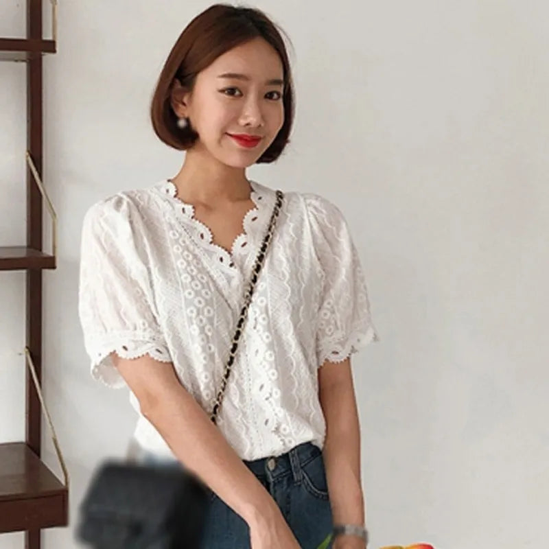 Ladies Lace Border Shirt V-Neck Short Sleeve Blouse