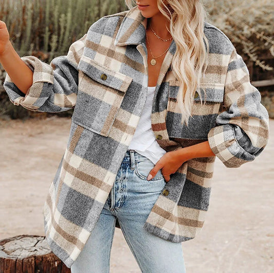 2025 Women Plaid  Jacket  Double Pocket Design Loose Fall Clothes